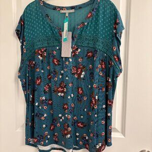 NWT danielrainn Taravel Crochet Detail Knit Top XXL Dark Green Split Neck Mixed